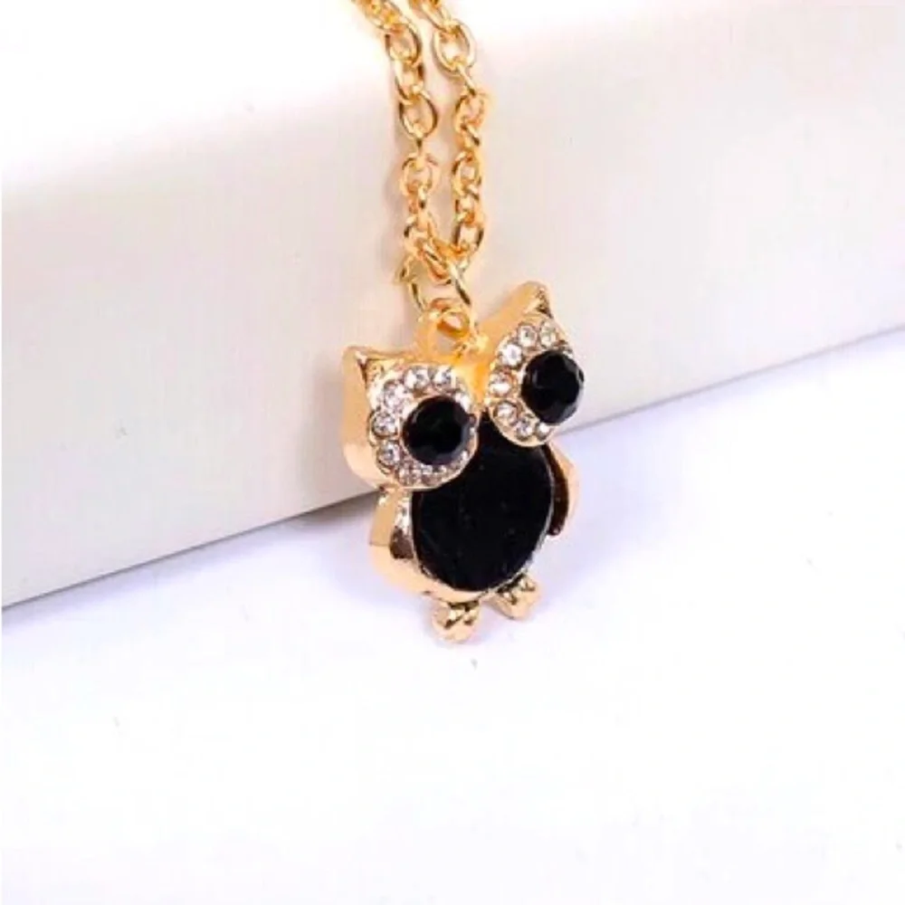 Owl pendant Necklace Women/Girls Color Black & Gold